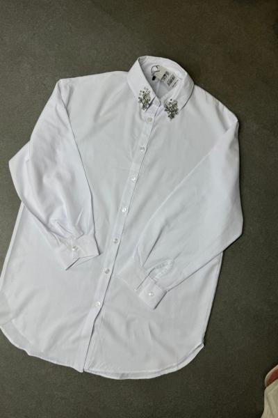 İşleme Yakalı Gömlek Beyaz